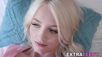 Petite lady Kate Bloom treated with fat cock and big