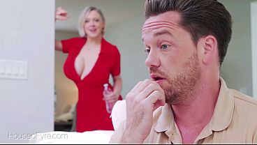 HOUSEOFYRE- Dee Williams Cheats with the Delivery Boy in Ding