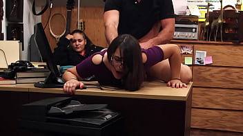 XXX PAWN - These Bitches Tried To Rip Me Off