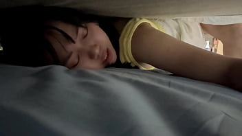 Stuck my Stepsister in the Bed but My dick cannot