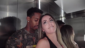 I fuck a random girl I meet on the street