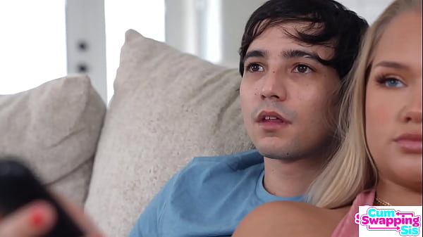 "My Stepsis and I Share EVERY THING" Harley King tells