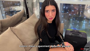 Hottie offered the waiter a train ride with her and