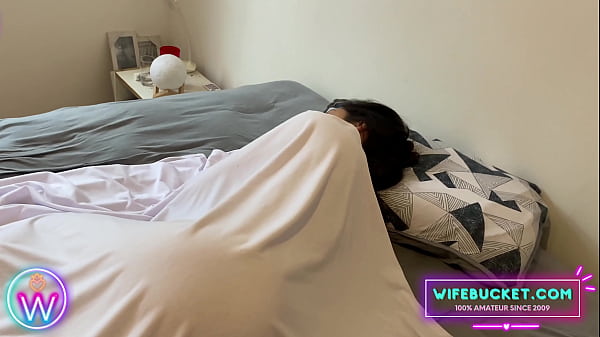 Amateur MILFs by Wifebucket - Pale white ass gets oiled,