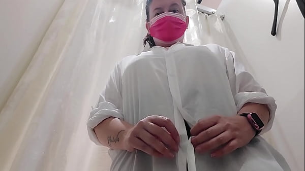 In the shop with your Italian stepmother she spies on