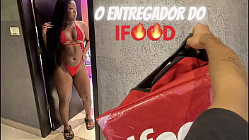 I GAVE MY GIANT KITCHEN TO THE SNACK DELIVERY MAN