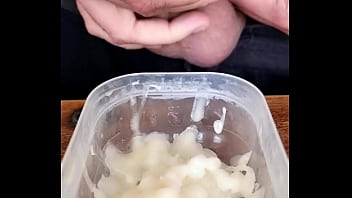 Cumbull Gokkun! Collecting Semen. Britney Swallows drinking over a dozen