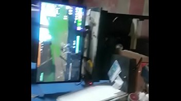 I get fucked while I play fortnite
