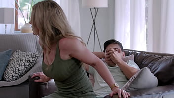 In The Hot Seat Cory Chase, Max Fills