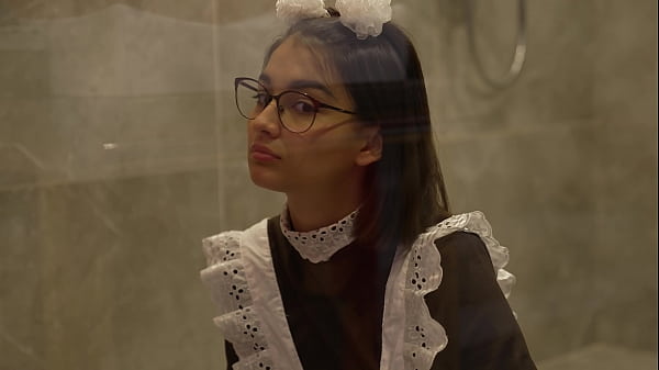 Punishment of Desi India Teen ! Put on a GAS