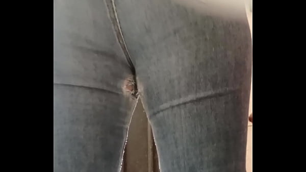 Latina female is filmed with her buttocks open while she