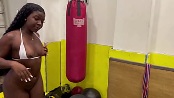 Ktal in smart trainer fucking Holly Bombom in the gym