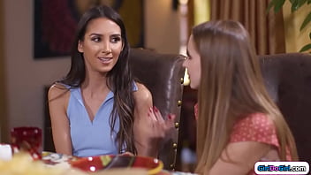 - Stepdaughter and gf lick and rim stepmom