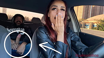 Slutty app driver catches passenger masturbating behind her back!