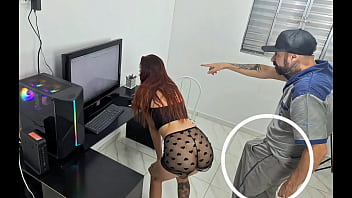 Housewife called technician and received him wearing only underwear!