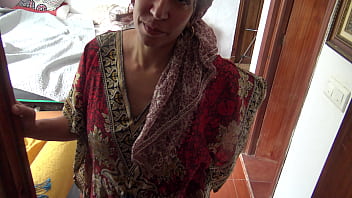 A Turkish muslim milf is SHOCKED when american pervert visits