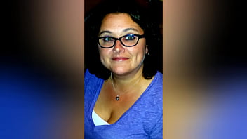 Teri The Tennessee Whore is happy to take a deep