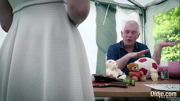 Naughty slut seduces old man and begs him to fuck