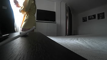 Wife cheats on her husband with an unknown man at