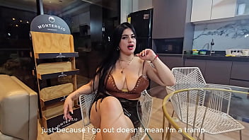 Colombian stepmom Antonella Jones seduces Jhon Ford with blowjob and