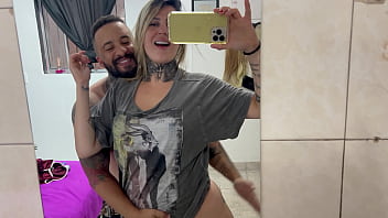 He fucked me and asked me to cum inside her