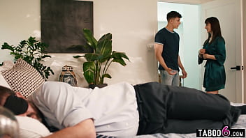 Huge tits MILF stepmom Lexi Luna fucks stepson in the