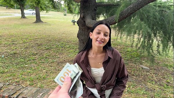 Picked Up Random Girl &ndash; Outdoor Blowjob & Public Fuck