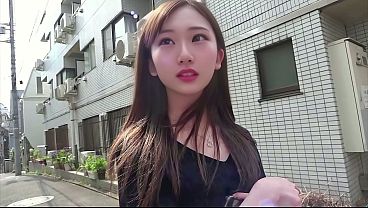 [Continuing beauty pageant victories] 2nd year law student receives offers