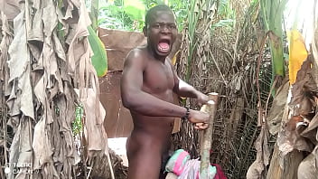 Hardest village masturbator cum with big ass on the garden