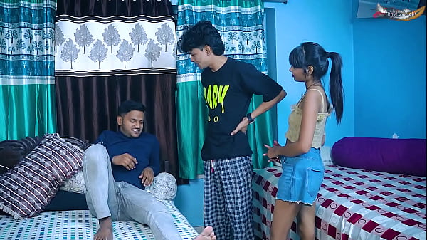 DESI VIRGIN GIRL HARDCORE FUCK WITH HER TWO FIREND'S WHEN