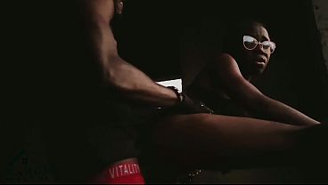 Quickie In Uncompleted Building With Street Hood Gangster And Petite