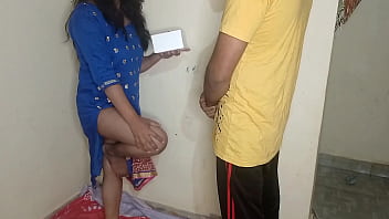 Delivery boy make me doggy and fucked me because I