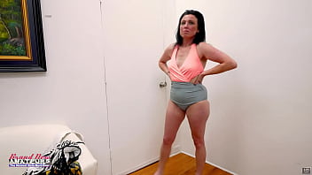 Lovely Brunette Phoenix Rae Plays With A Sex Toy To