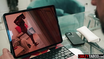 Big ass stepdaughter fucked by stepdad after he watched her