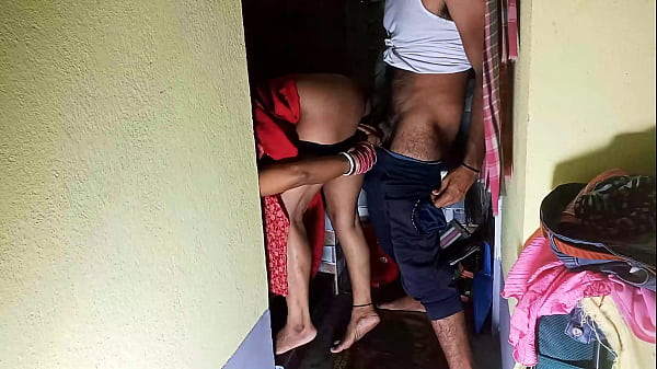 Bhabhi tried to flirt with Devar in Storeroom mistakenly Fucked