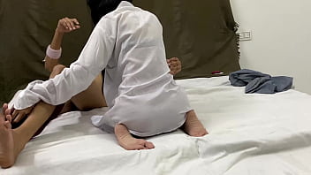 MY STEP SISTER GOT NAKED AT NIGHT AND CLIMBED ON