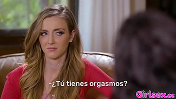 Hot blonde finds out she prefers PUSSIES - Karla Kush,