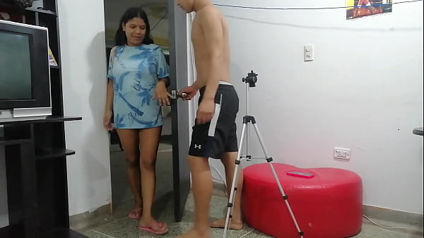 My stepbrother's sexy photographer