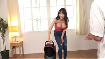 [Completely amateur] A school staff member with huge K-cup breasts