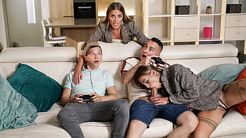 Twin Stepmoms Are Working Hard to To Take Care of