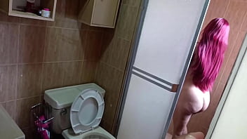 I have been watching my whore stepdaughter in the bathroom