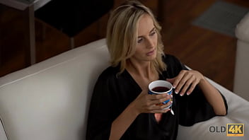 OLD4K. Old man and his winsome wife begin morning with