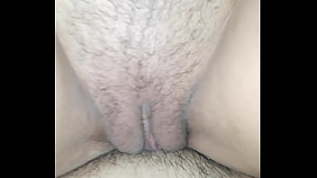 (AMATEUR) Eating hot slutty wife pretty bitch part 1