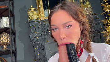 Innocent Monika Fox Imagining Herself As Dreams Of Fucking Herself