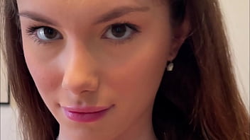 Hot girlfriends come for a fake photoshoot and have fun