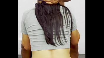 My girlfriend loves to eat my cum and squirt