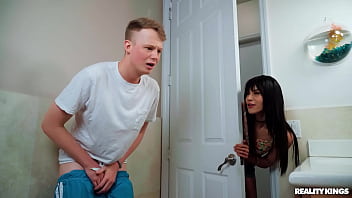 Summertime Shenanigans / Reality Kings  / download full from