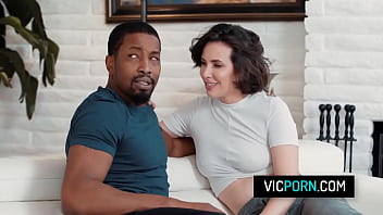 Horny besties Casey Calvert and Sonia Harcourt love to try