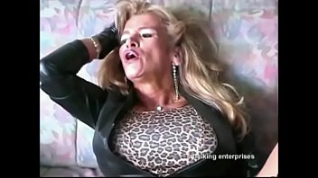 Bigboobed Traudl Caff gets merciless fucked by machine in pussy