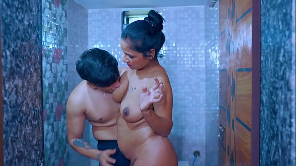 Big boobs sexy servant seduce by her boss when they